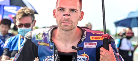 GIL MOTOR SPORT-YAMAHA RIPARTE PER UNA NUOVA STAGIONE IN WORLD SBK CON IL SUO PILOTA CHRISTOPHE PONSSON