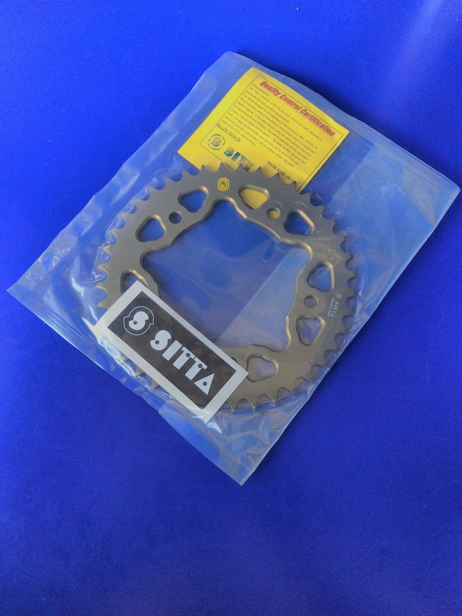 couronne-sitta-en-ergal-520-40-dents-neuve-yamaha-r1-2015-2023-gil