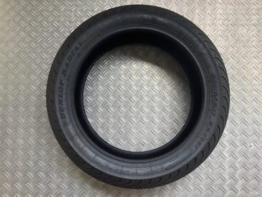 Dunlop Radial neuf 200/55R17 - KR398i dot 1325