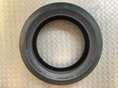 Dunlop Radial Slick neuf 200/70R17 - KR108 VAL35 Race dot 4024