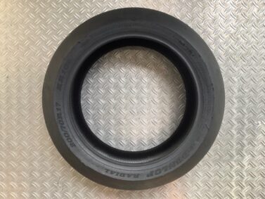 Dunlop Radial Slick neuf 200/70R17 - KR108 VAL39 dot 1124