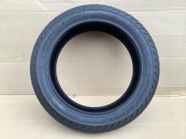 Dunlop Radial neuf 200/55R17 KR398i VAL2 dot 1425