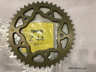 Couronne Sitta Ergal, 520, 44 dents,YamahaYZF-R1 2015/2026
